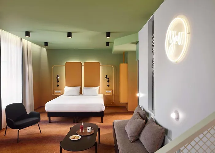 Hotell - Handwritten Collection