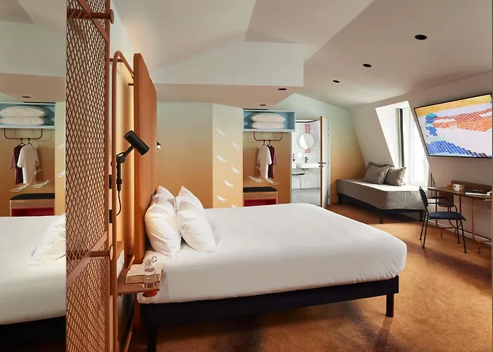 Hotell - Handwritten Collection 4*