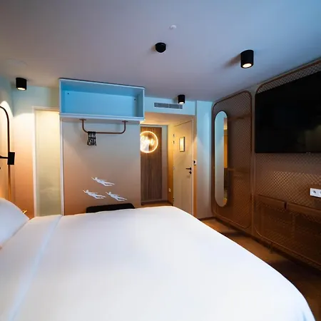 - Handwritten Collection 4*