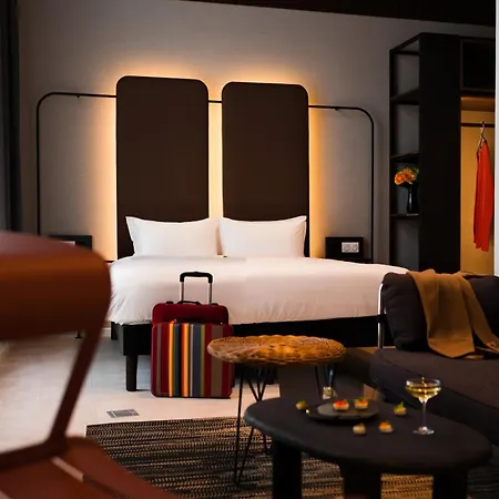 Hotel - Handwritten Collection Deauville