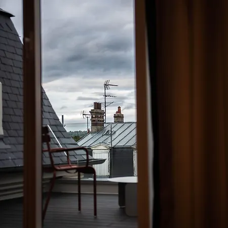 - Handwritten Collection Отель