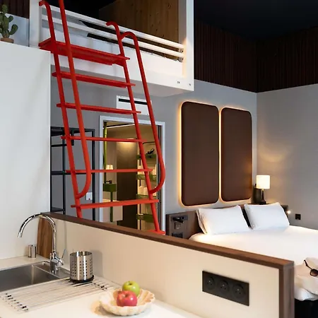 - Handwritten Collection Hotel 4*