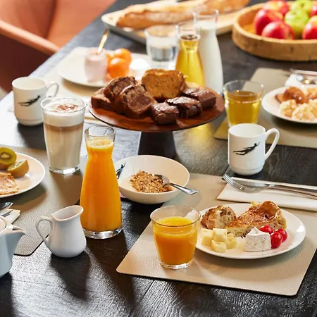 Hotel - Handwritten Collection Deauville