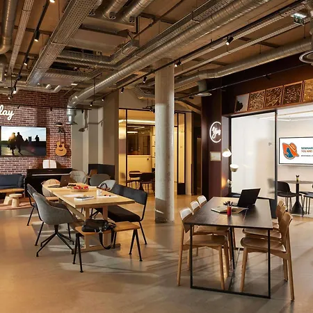 Hotel - Handwritten Collection