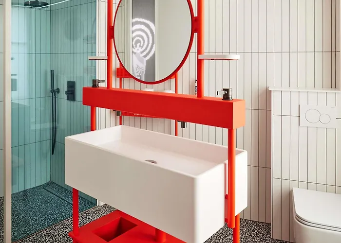 מלון - Handwritten Collection דוביל