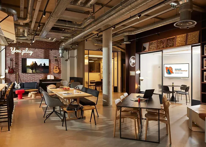 מלון - Handwritten Collection